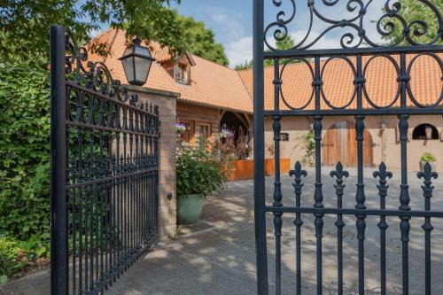 Municipality of Roermond House | Sams Cottage
