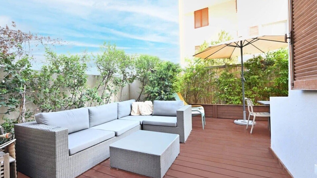 Neve Tzedek Apartment | Sam’s Journey 4BR Garden by HolyGuest