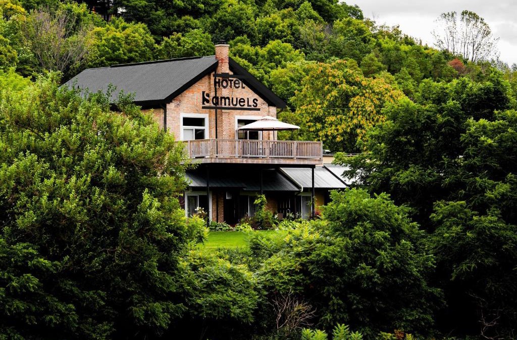 Ashfield-Colborne-Wawanosh Hotel | Samuels Boutique Hotel