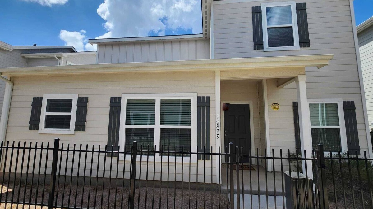 Medina Valley Condo | San Antonio 3-Bedroom House - 9 Miles to Lackland AFB, TX