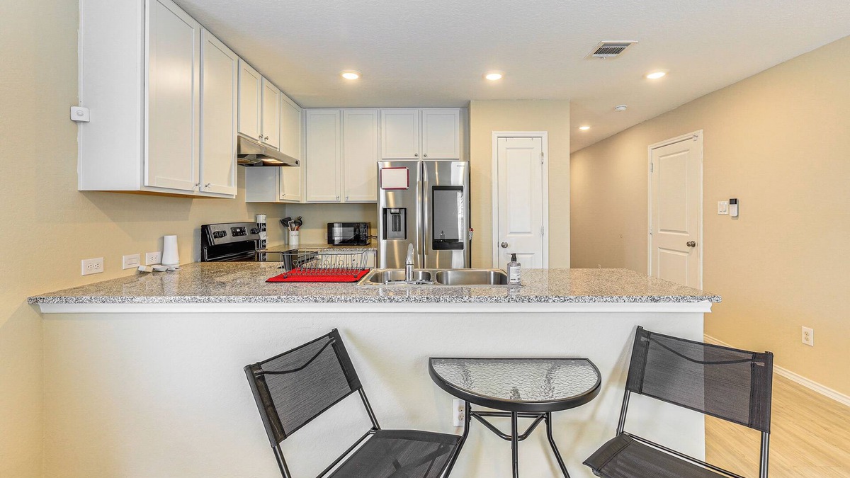 Southside Cottage | San Antonio Vacation Rental: 3 Mi to Lackland AFB