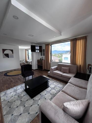 Tumbaco Bed & Breakfast | San Benito B&B cerca Quito Aeropuerto - Tumbaco