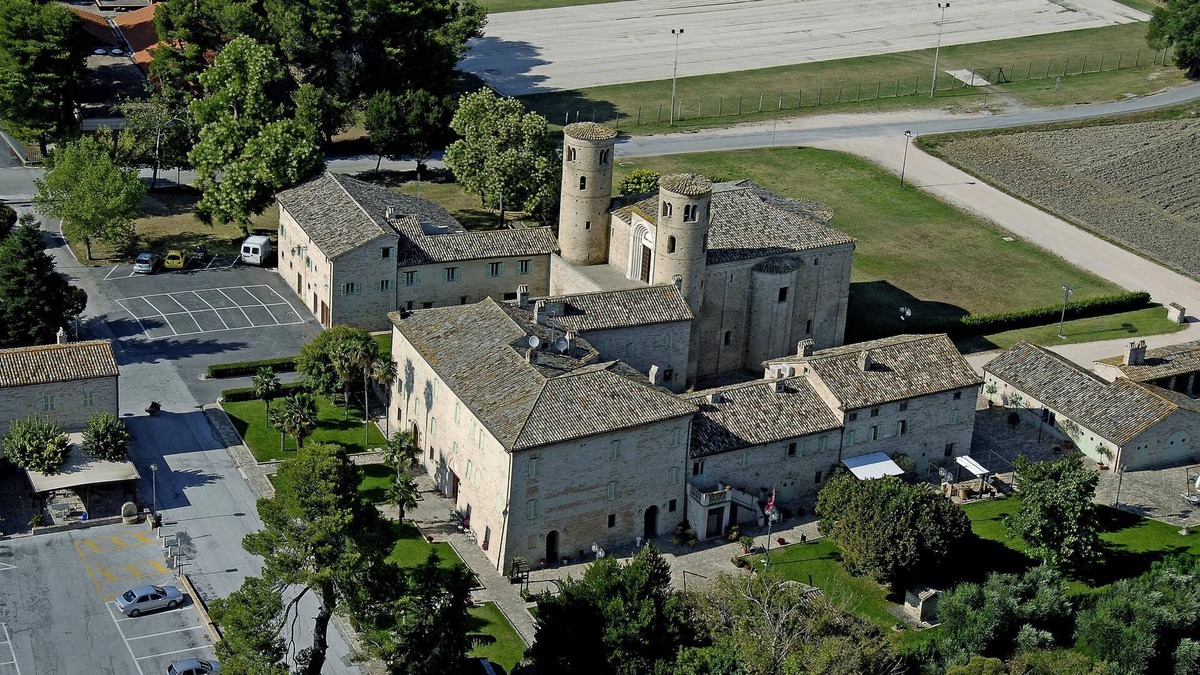 Corridonia Hotel | San Claudio