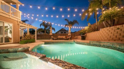 Rancho Penasquitos House | San Diego Family Getaway - Spa, Pool, and Patio
