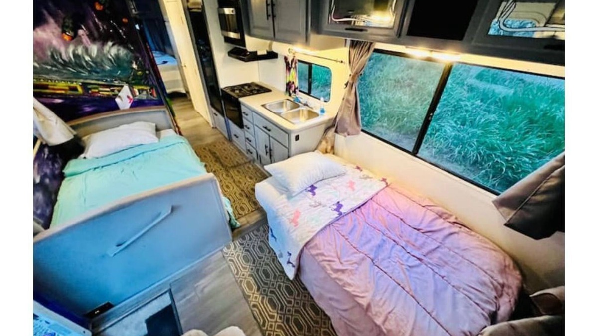 Lakeside House | San Diego RV Down Town 20 Minutes Sea World 25 Min