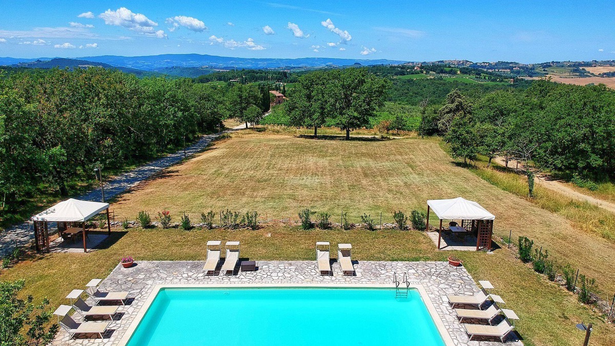 Barberino Tavarnelle Apartment | San Donato 2 - Apartment with swimming pool