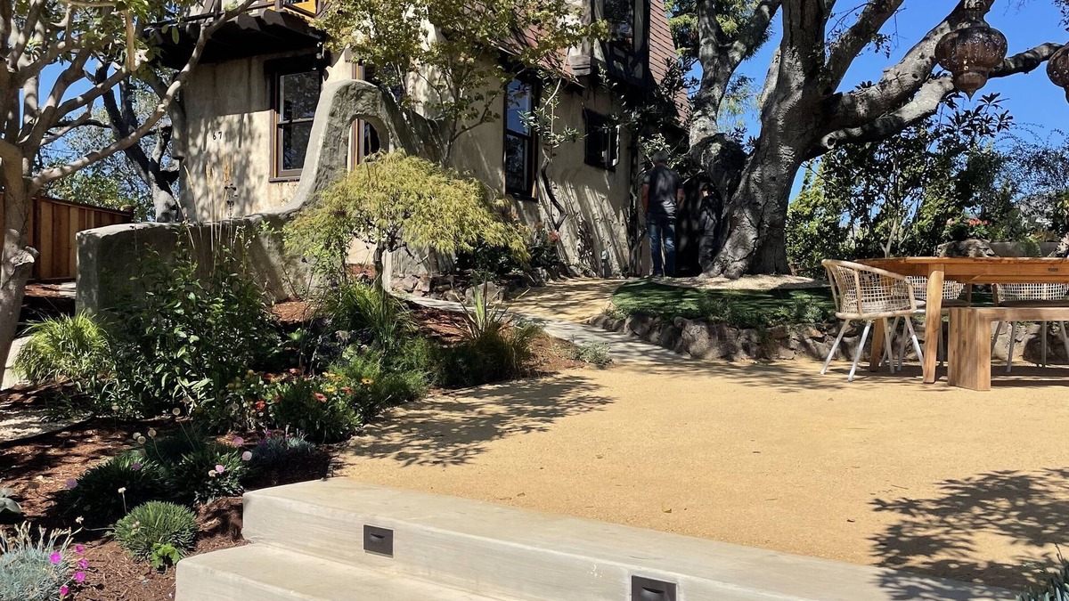 Upper Rockridge Cottage | San Francisco East Bay Hilltop Compound with 360 views close to everything
