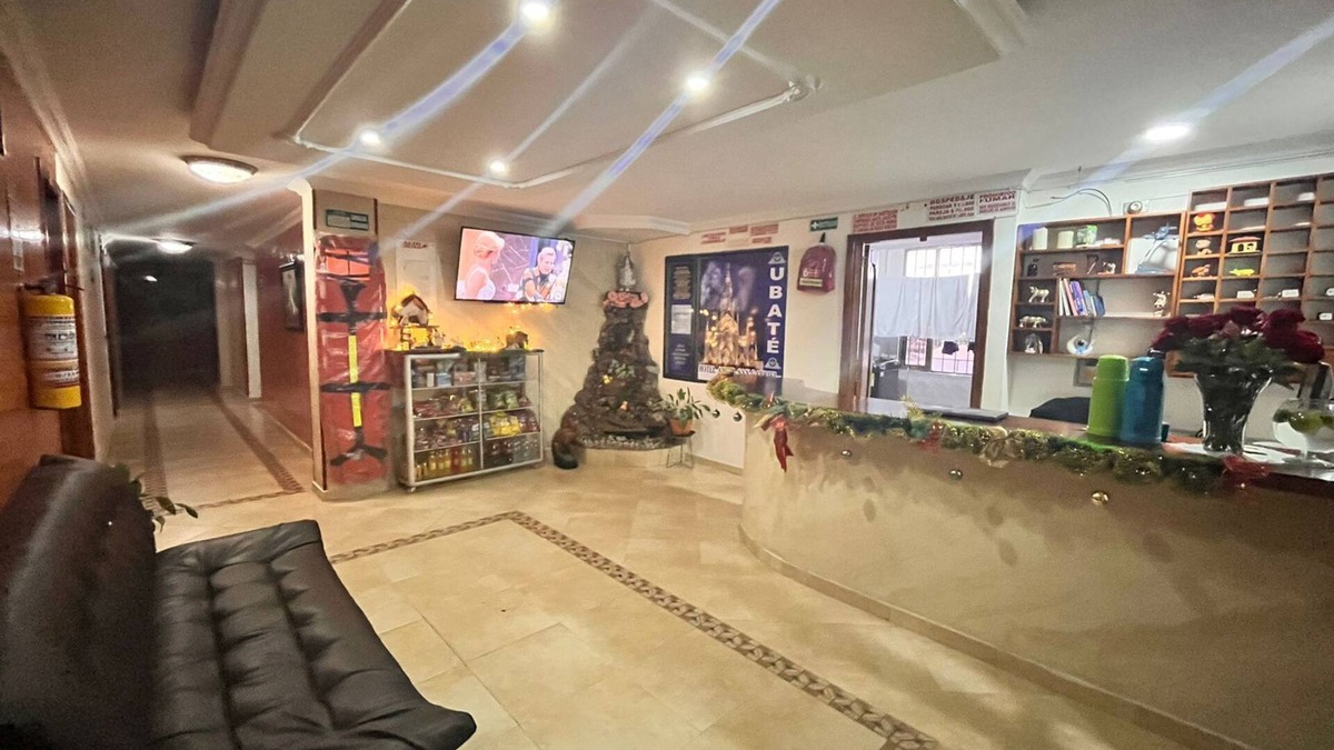 Ubate Hotel | San gabriel