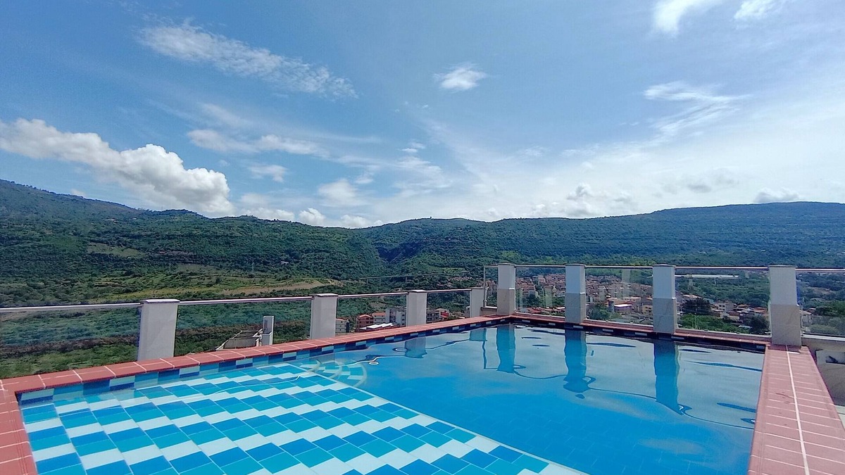 Pinchote Apartment | San Gil Plaza suite 502