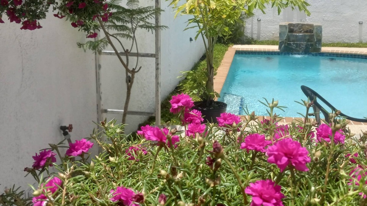 Cupey Villa | San Juan, Villa Mifany w/POOL, outdoor kitchen/BBQ, 15 mins from beaches