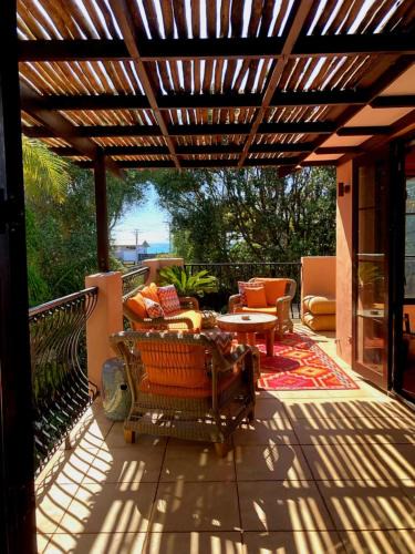 Whangamata Villa | San Marco Luxury Tuscan Beachside Villa