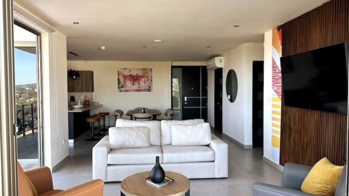 San Salvador Condo | San Salvador Apartamento 701: Exclusivo y Moderno