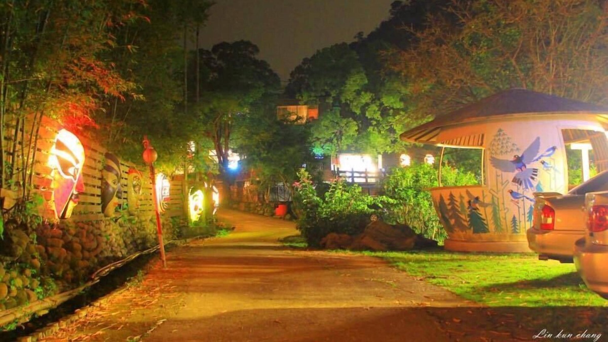Sanyi RV Rental | Sanbanqiao Leisure Farm