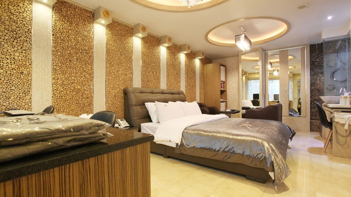 Gwangjeong-dong Hotel | Sanbon Zzam