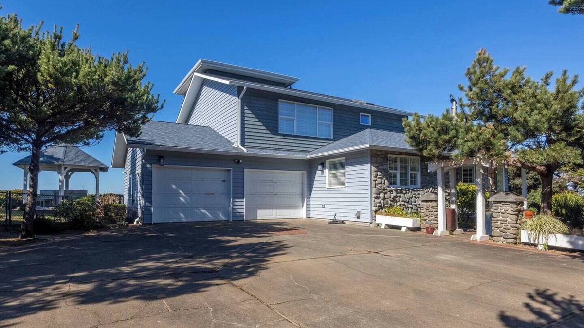Seal Rock House | Sanctuary