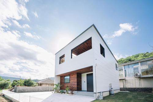 Ogimi Villa | Sanctuary Villa & Sauna Ogimi by Relapool