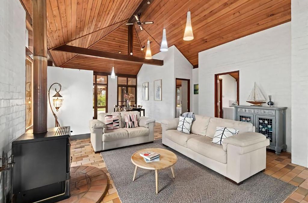 Broulee House | Sand at Broulee