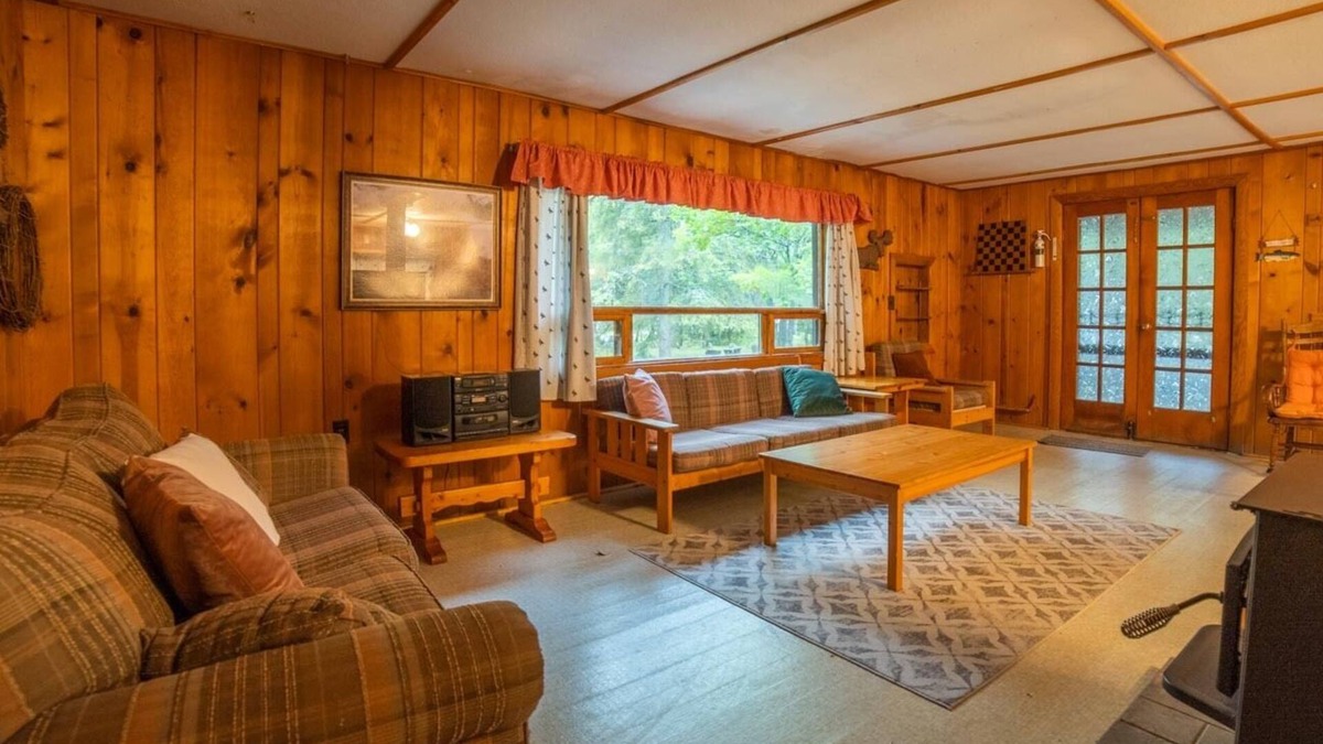 Carling Cottage | Sand Bay: 2-Bedroom Cottage #9
