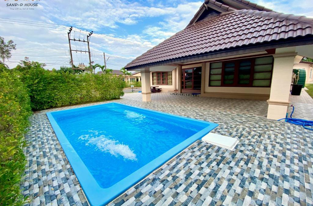 Kram House | Sand-D House Pool Villa A7 at Rock Garden Beach Resort Rayong
