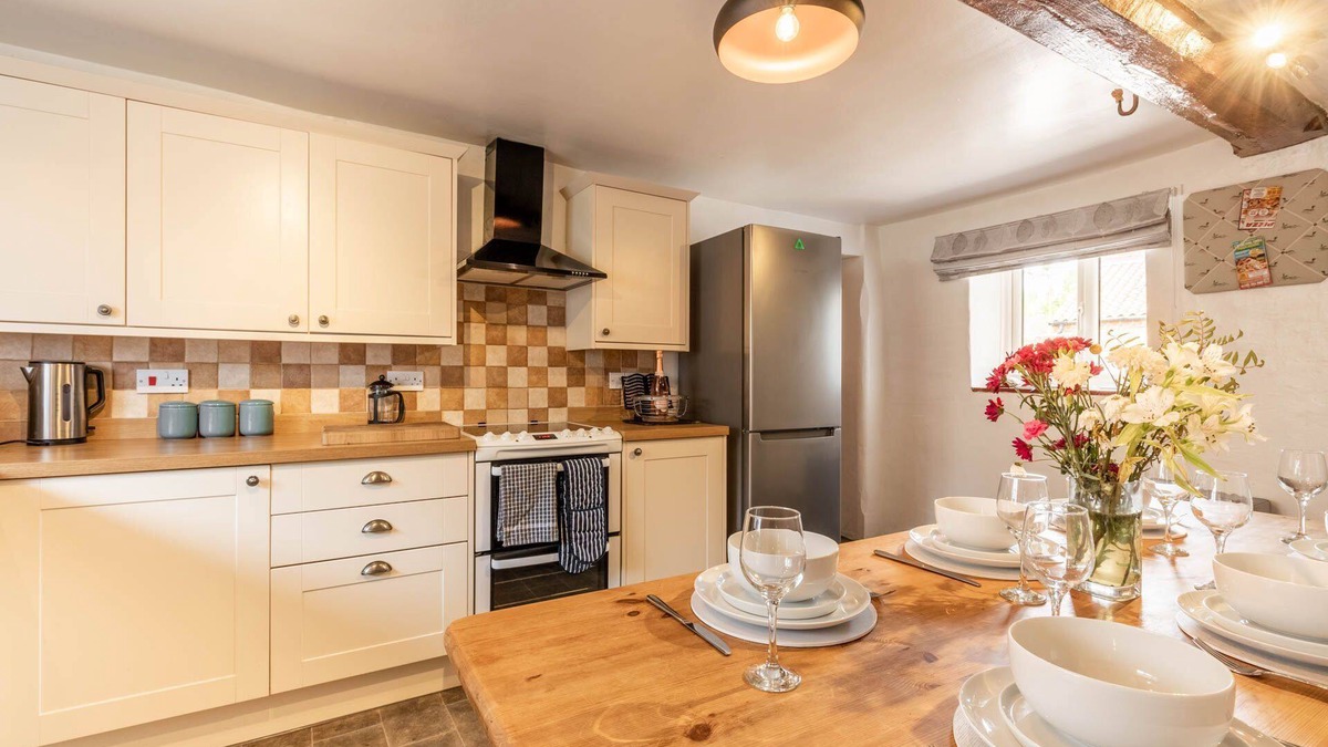 Thorpe Market Cottage | Sand Pit Cottage - Norfolk Holiday Properties!