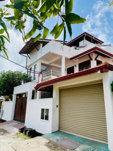 Kudapaduwa House | Sand & Surf Guest House