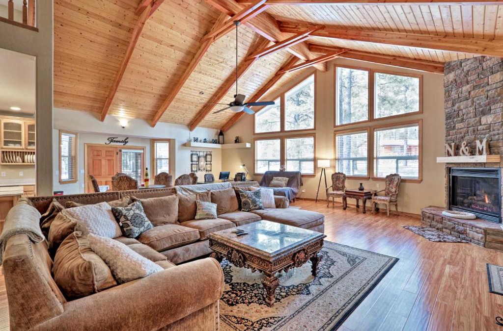 Munds Park House | Sand Volleyball and Deck Munds Park Getaway!