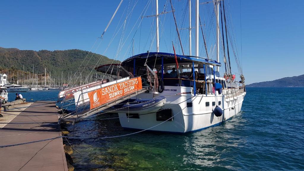 Marmaris City Center Boat Rental | Sanda Yachting