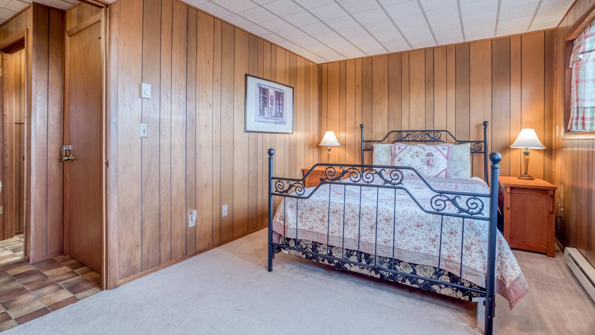 Seal Rock House | Sandalwood