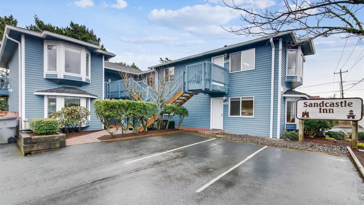 Downtown Cannon Beach House | Sandcastle Inn #605 - Beachcomber Vacation Homes