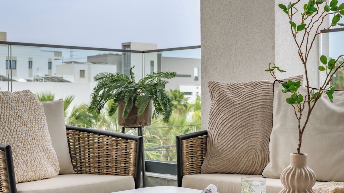 Agios Athanasios Apartment | Sanders Evolution 2 - Cozy 2-Bdr Apt with Balcony