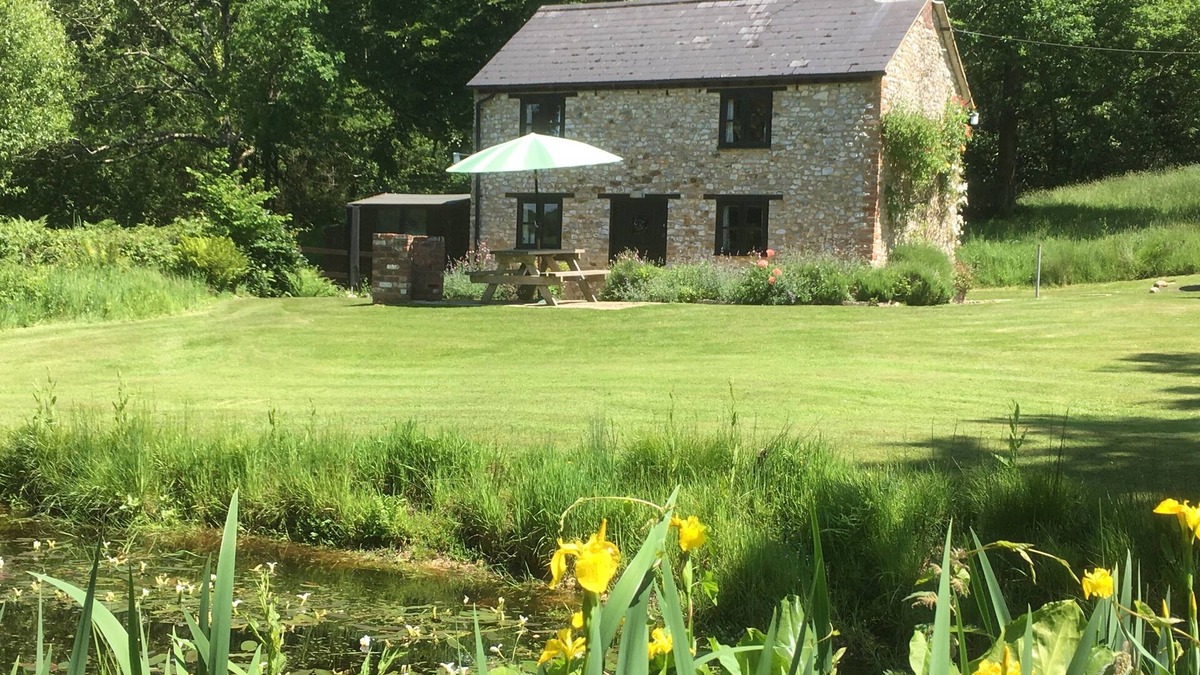Axminster Cottage | Sandford Cottage 5 Star Holiday Retreat