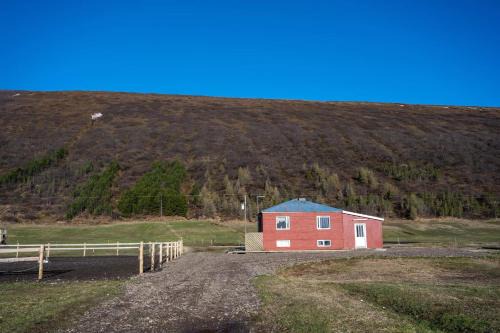 Laugar House | Sandhaugar Guesthouse