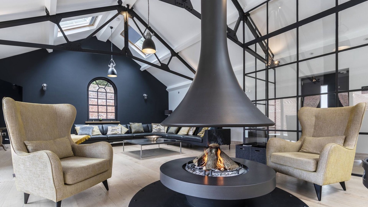 Sandwich House | Sandilodge - Stunning four bedroom home in historic Sandwich
