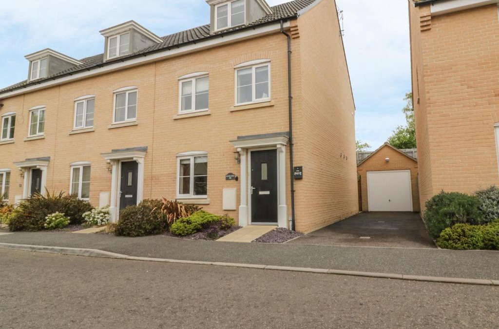 Hollesley House | Sandlings