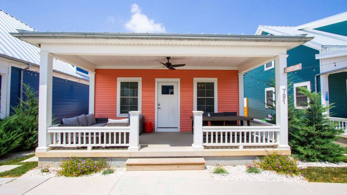 Celina Cottage | Sandlot: A Cozy Lakeside Cottage