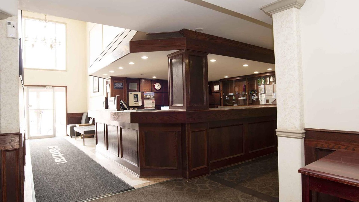 Smithers Hotel | Sandman Inn Smithers