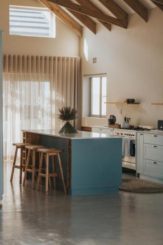 Fisherhaven Villa | Sandown Synergy Lagoon House