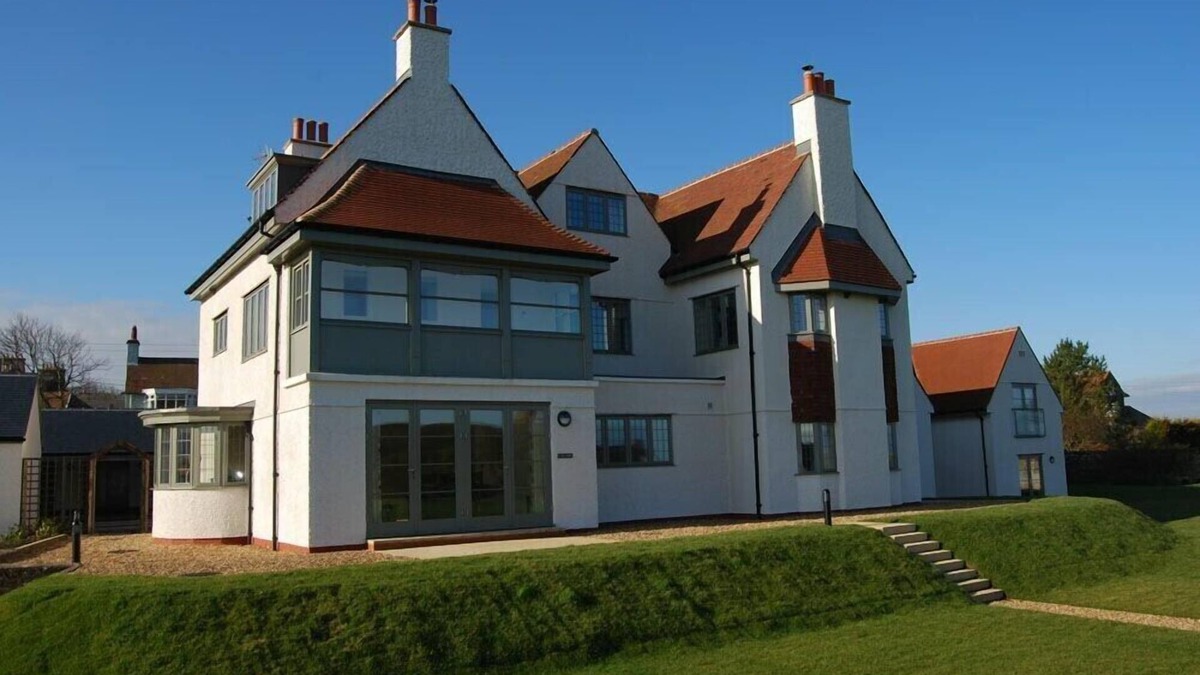 Bamburgh Cottage | SANDPIPER (BAMBURGH), family friendly in Bamburgh