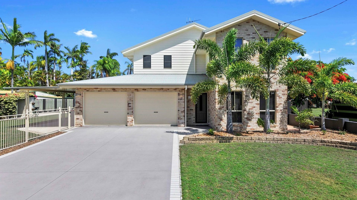 Traviston House | Sandpiper- Close to the beach - 4 bedrms - 2 baths 2 sleeps 6 - WiFi - Linen