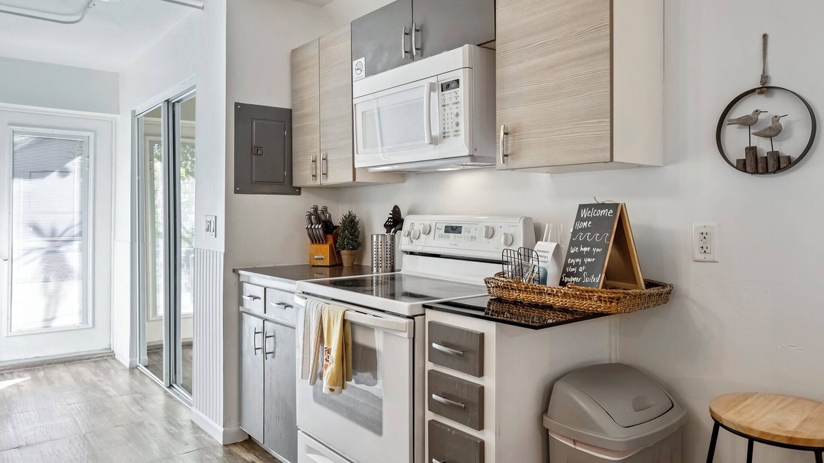 South Patrick Shores Apartment | Sandpiper