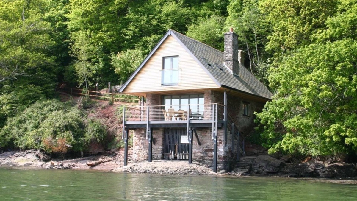 Dartmouth Cottage | SANDRIDGE BOATHOUSE, family friendly, with open fire in Stoke Gabriel
