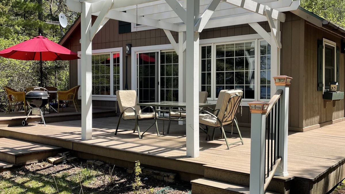 Walker Cabin | Sandy Beach on beautiful Lake Kabekona