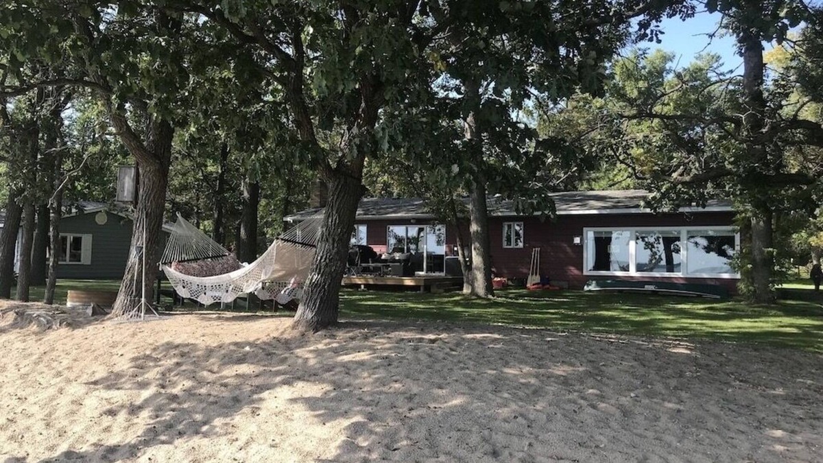 Perham House | Sandy beach, pontoon INCLUDED w/summer rates! Magnolia inspired renovated home.