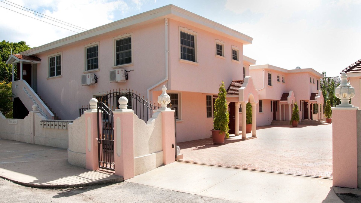 Holder's Hill Condo | Sandy Bliss Condominiums