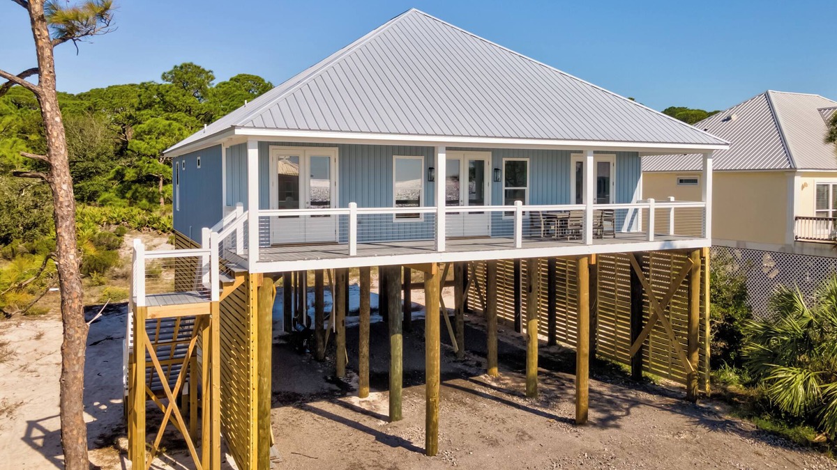 Audubon Place House | Sandy Clam V: 4/4 Gulf-view home in gated community