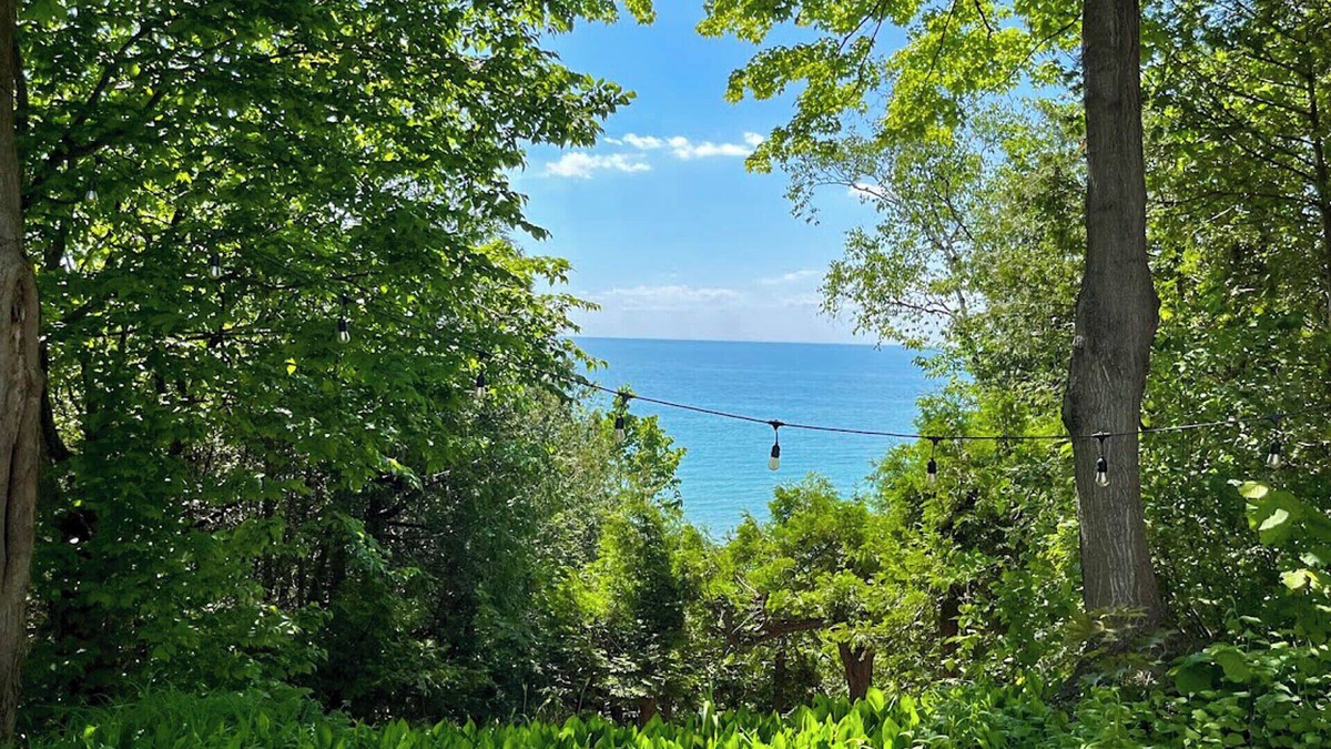 Bayfield Cottage | Sandy Edge Retreat-Awesome Beach! - Private Lake Access