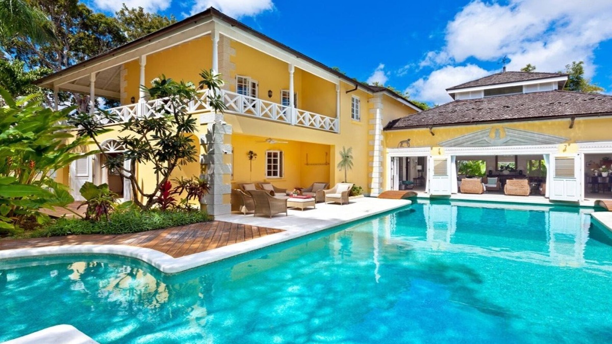 Sandy Lane Villa | Sandy Lane Villa Close To The Beach And Holetown - Perfect For Large Groups