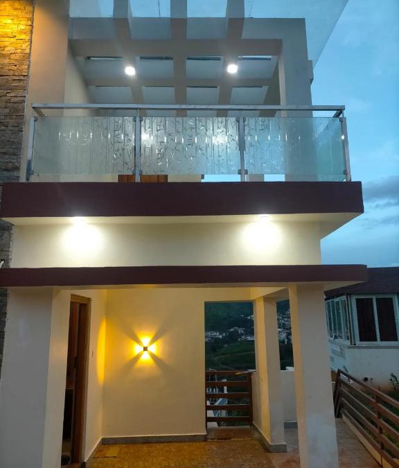 Ooty Villa | Sandy Luxury Villa 3 Bhk