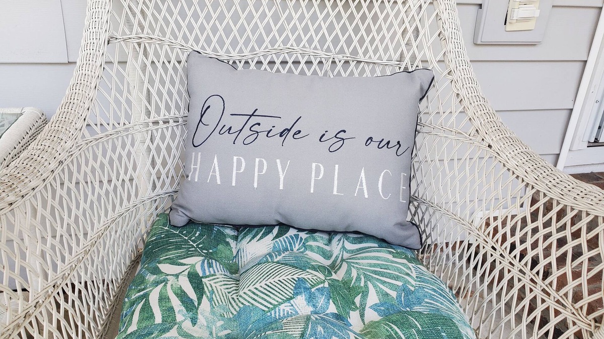 Long Beach House | Sandy Paws - A Dog-Friendly Haven with Boat Parking on Oak Island, NC