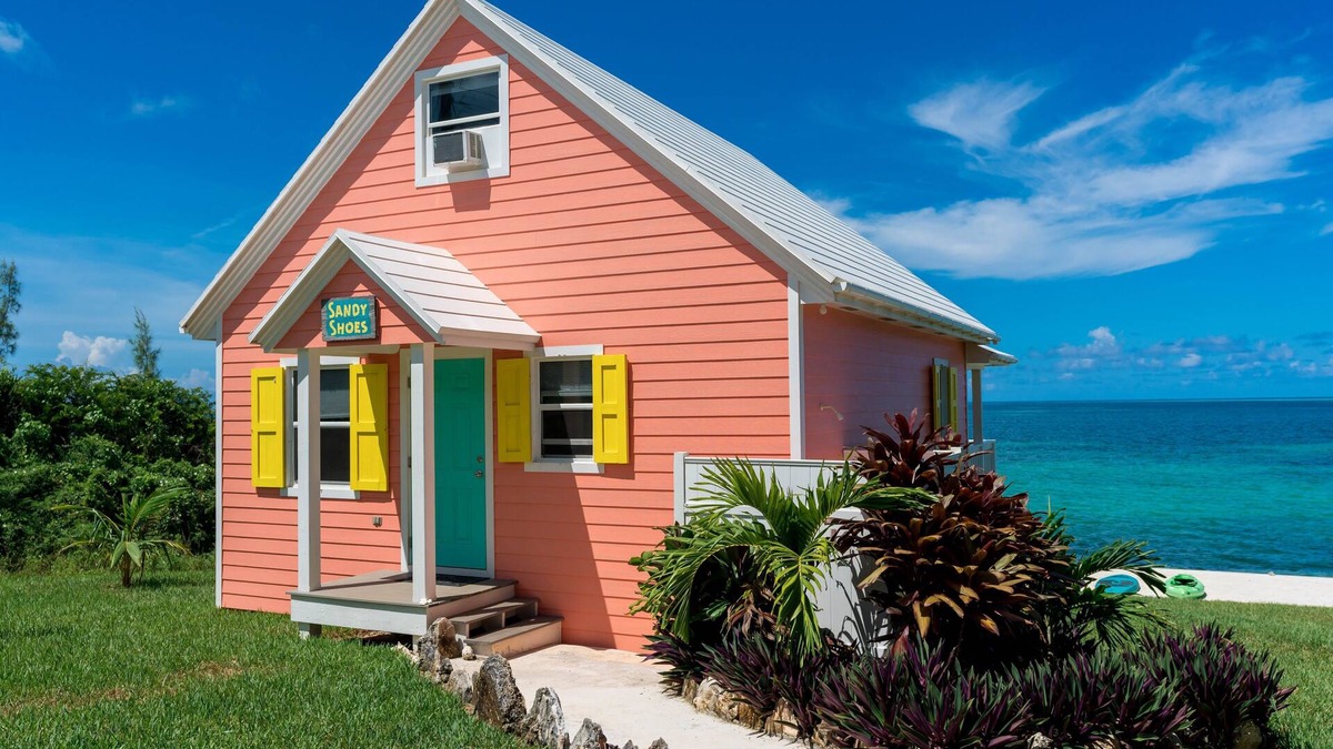 Spanish Wells House | Sandy Shoes, Russell Island , Bahamas